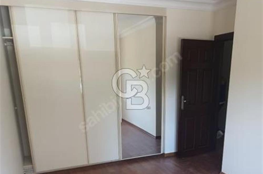  Angora Evlerinde Satılık Geniş Bahçeli 4+1 Dubleks Daire