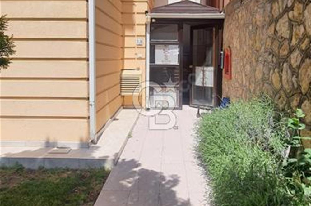  Angora Evlerinde Satılık Geniş Bahçeli 4+1 Dubleks Daire