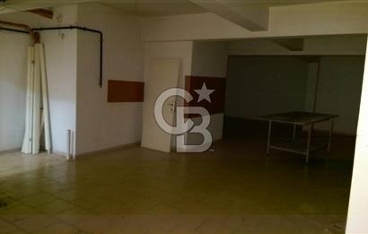 ÇAYIROVA AKSE'de ANA CADDE ÜZERİ 240m2 KİRALIK DÜKKAN