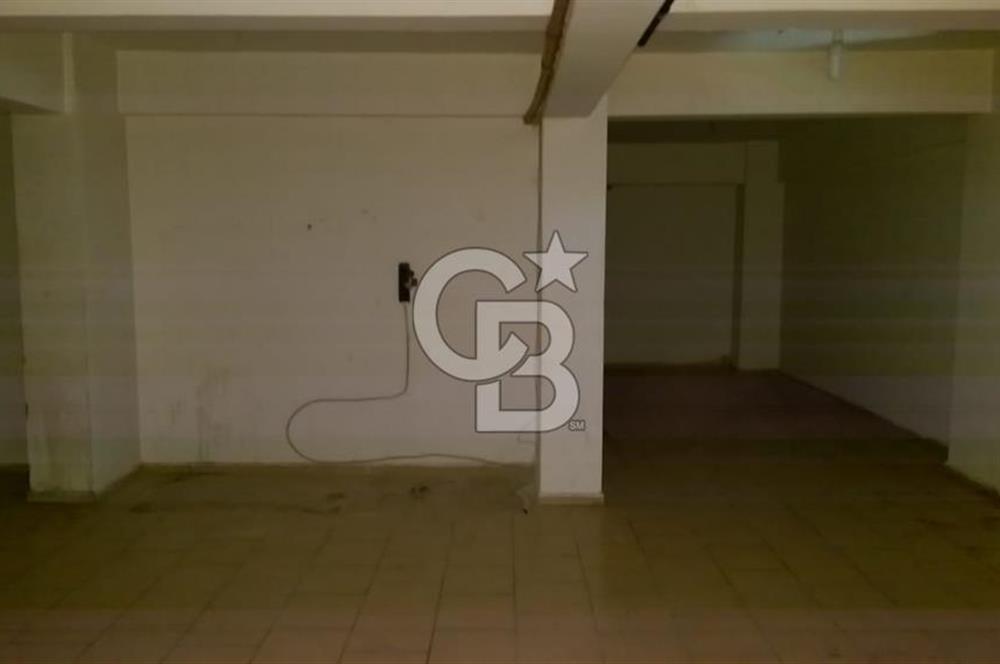 ÇAYIROVA AKSE'de ANA CADDE ÜZERİ 240m2 KİRALIK DÜKKAN