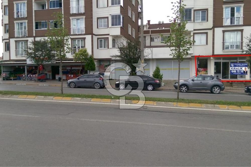 ÇAYIROVA AKSE'de ANA CADDE ÜZERİ 240m2 KİRALIK DÜKKAN