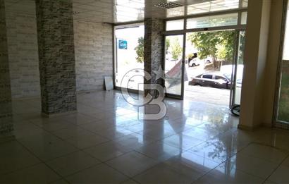 ÇAYIROVA AKSE'de ANA CADDE ÜZERİ 240m2 KİRALIK DÜKKAN
