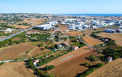 SİLİVRİ ORTAKÖY 6354m2 ANA YOLA CEPHELİ SATILIK VİLLA İMARLI