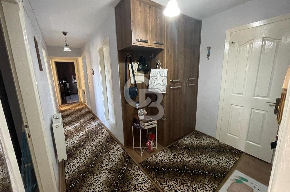 Gaziemir Irmak Mah. 3+1 Satılık Açık Otoparklı & Kapıcılı