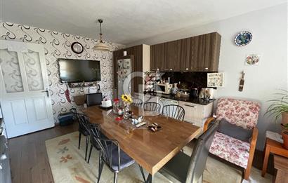 Gaziemir Irmak Mah. 3+1 Satılık Açık Otoparklı & Kapıcılı