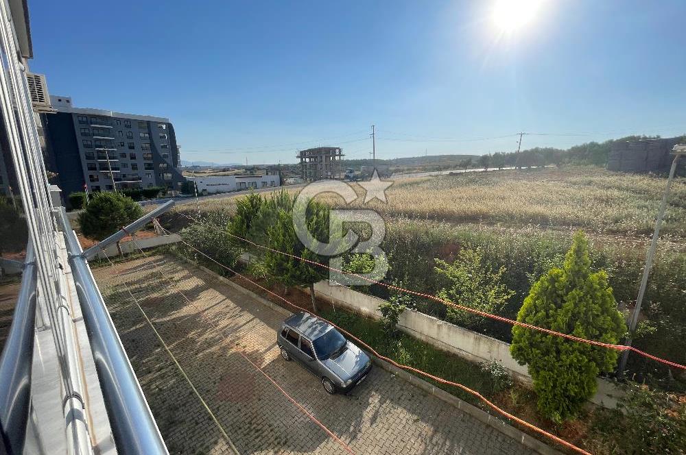 Gaziemir Irmak Mah. 3+1 Satılık Açık Otoparklı & Kapıcılı