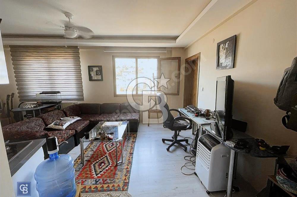 Gaziemir Atıfbeyde Türkan Saylan Caddesi Üzerinde 3+1 Daire