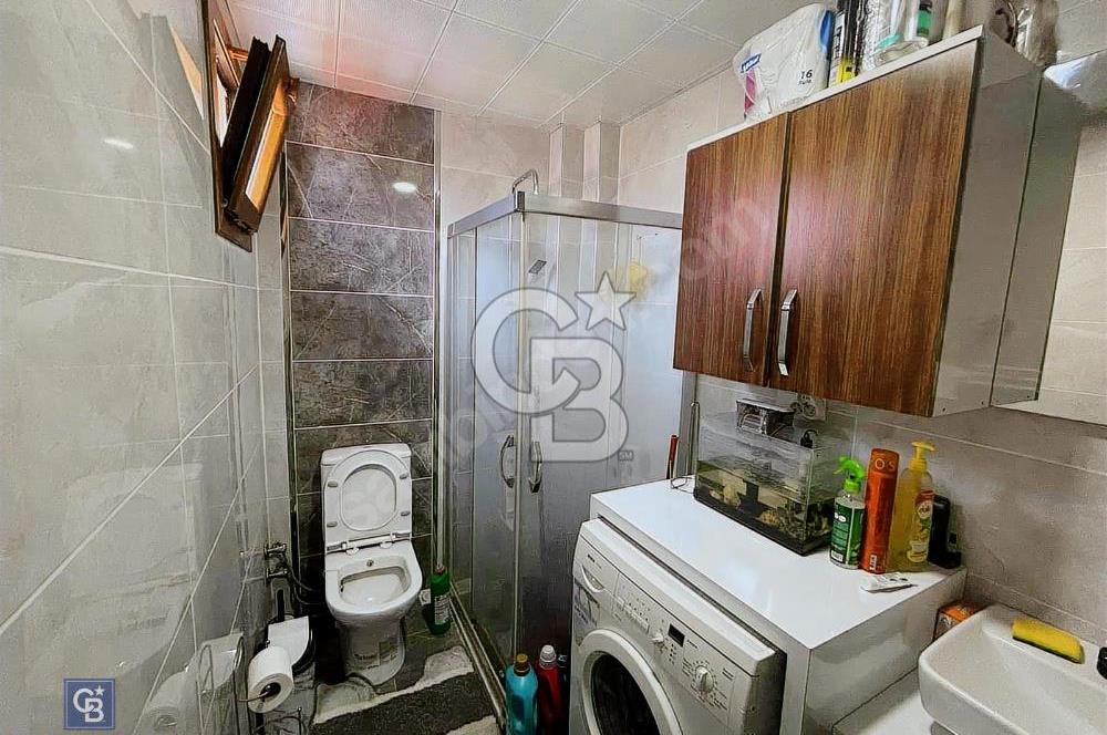 Gaziemir Atıfbeyde Türkan Saylan Caddesi Üzerinde 3+1 Daire