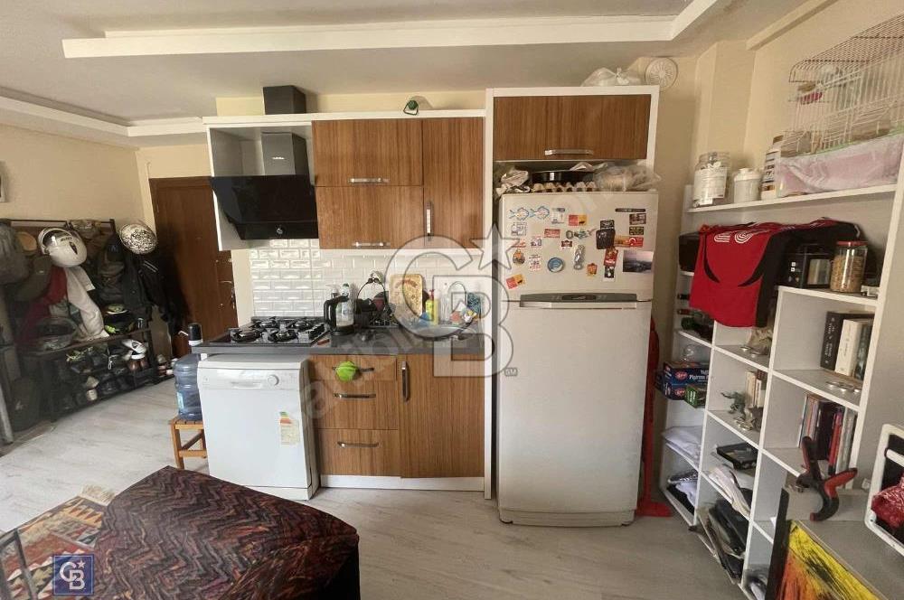 Gaziemir Atıfbeyde Türkan Saylan Caddesi Üzerinde 3+1 Daire