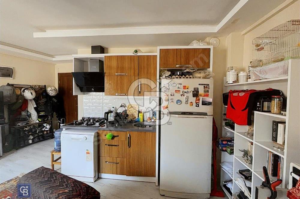 Gaziemir Atıfbeyde Türkan Saylan Caddesi Üzerinde 3+1 Daire