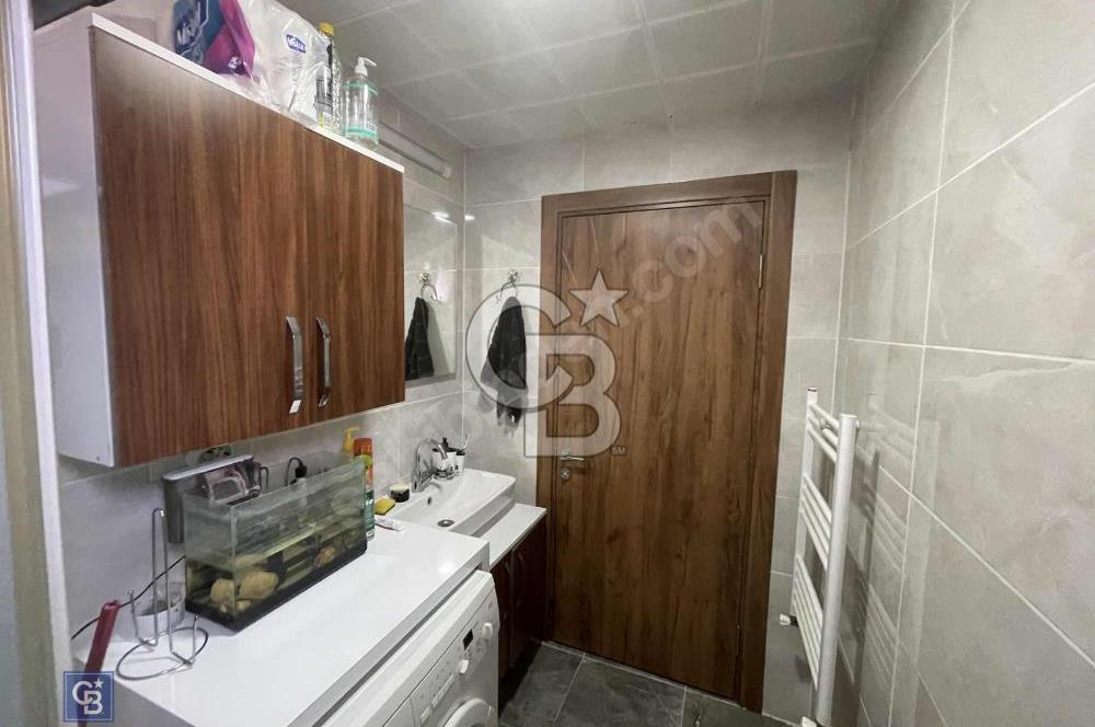 Gaziemir Atıfbeyde Türkan Saylan Caddesi Üzerinde 3+1 Daire