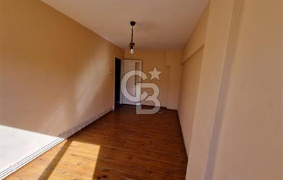 Bayraklı Sevgi Yolu Üzeri 2+1 Kiralık Daire