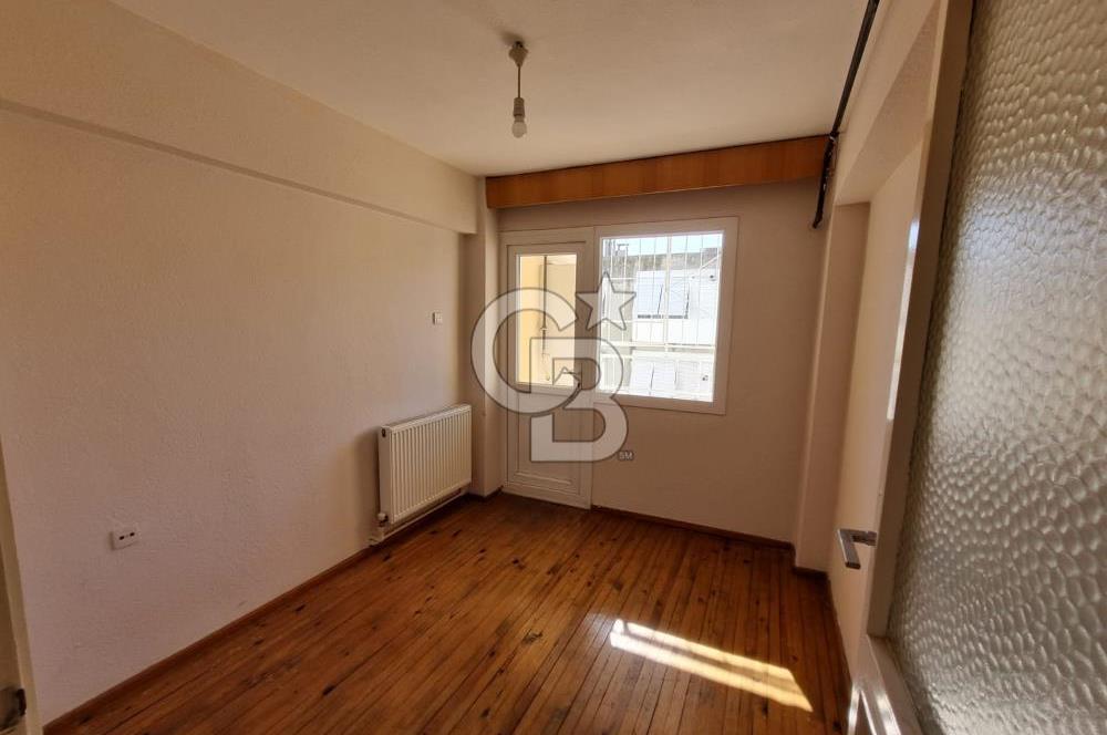 Bayraklı Sevgi Yolu Üzeri 2+1 Kiralık Daire