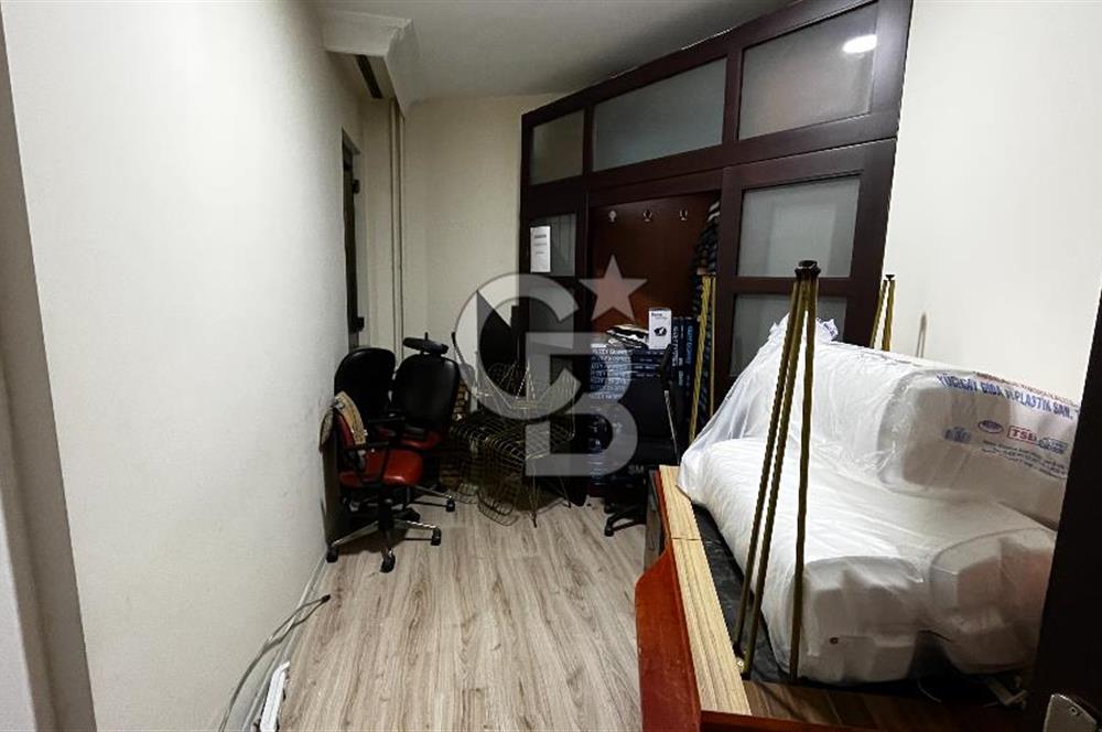 TRABZON MEYDAN'DA SATILIK HARİKA İŞ YERİ MÜLKÜ