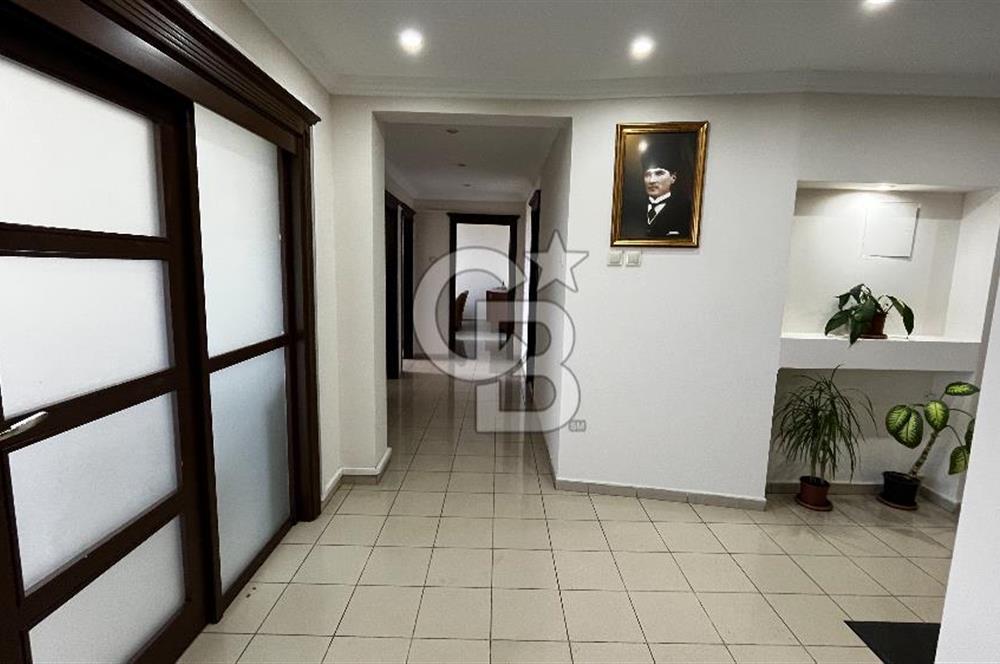 TRABZON MEYDAN'DA SATILIK HARİKA İŞ YERİ MÜLKÜ