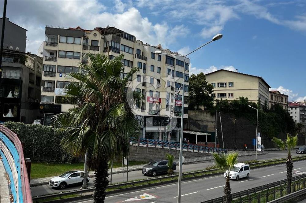 TRABZON MEYDAN'DA SATILIK HARİKA İŞ YERİ MÜLKÜ