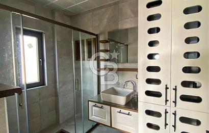 Edremit Güre'de Otantik Mimariye Sahip 4+1 Satılık Taş Villa