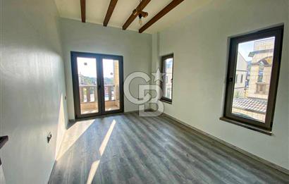 Edremit Güre'de Otantik Mimariye Sahip 4+1 Satılık Taş Villa