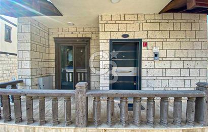 Edremit Güre'de Otantik Mimariye Sahip 4+1 Satılık Taş Villa