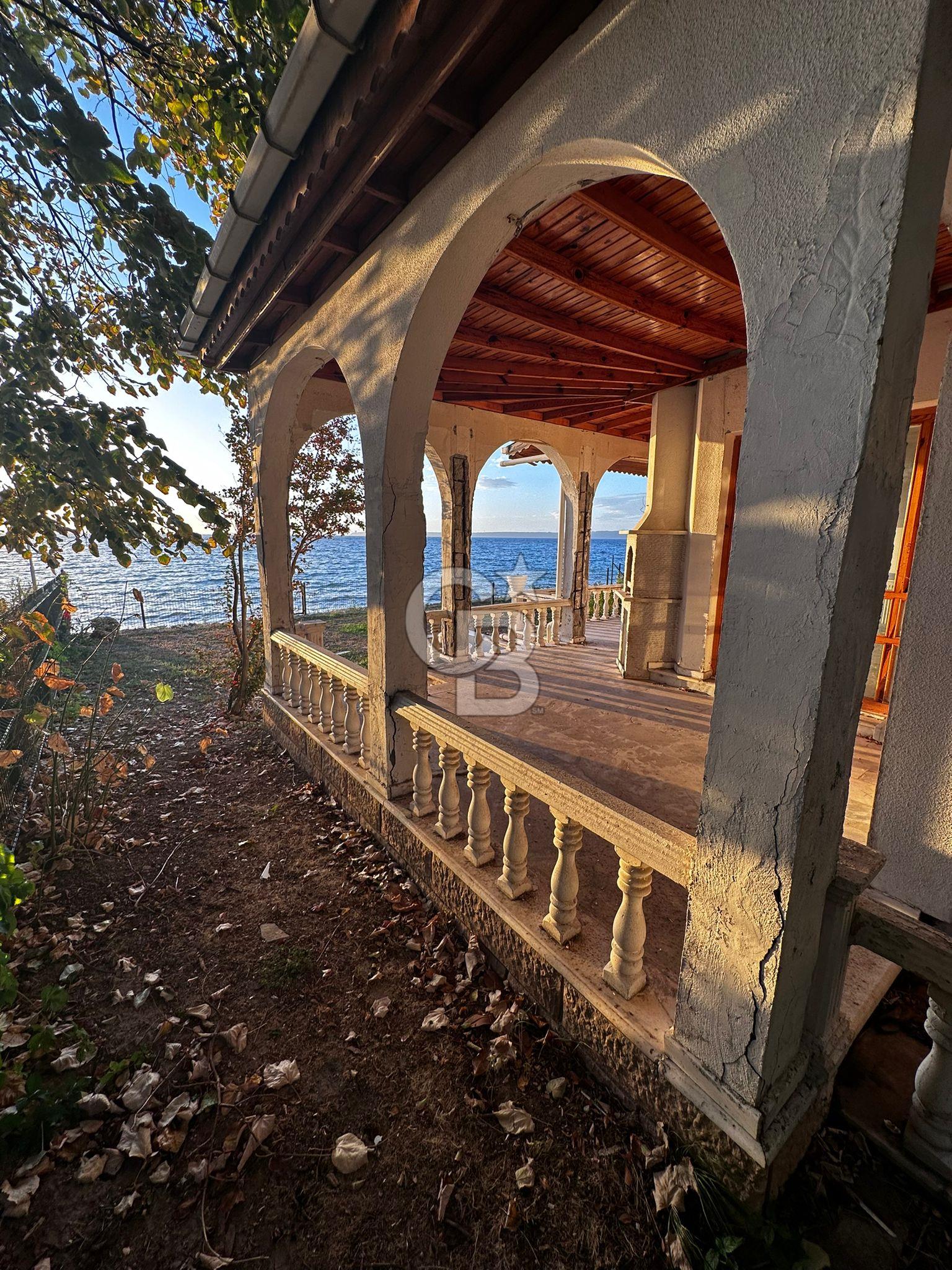 ÇANAKKALE GÜZELYALI, KARANLIK LİMANDA DENİZE SIFIR MUHTEŞEM YALI