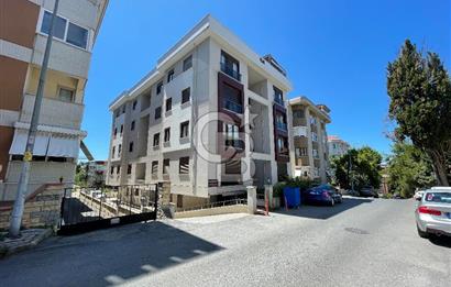 Acıbadem Caddesine 50 Mt Ara kat 2+1 Ferah Satılık Daire