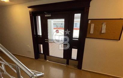Acıbadem Caddesine 50 Mt Ara kat 2+1 Ferah Satılık Daire