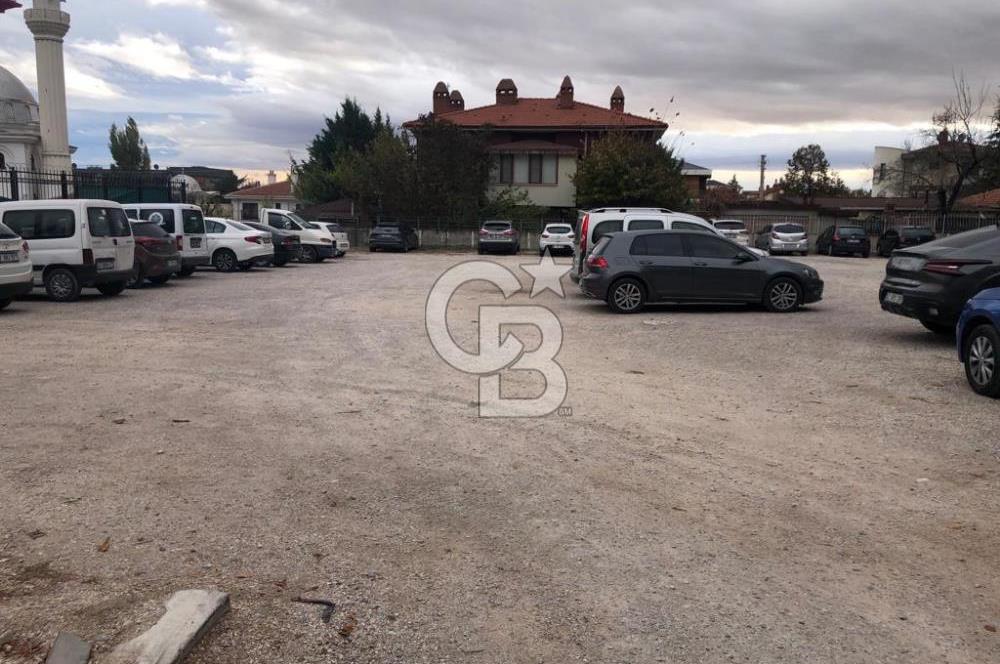 CB DİNAMİKTEN MERAM TIP FAKÜLTESİ DİŞ HASTANESİ KARŞISINDA  İŞLETMELİ OTOPARK OLARAK KULLANILAN 1354M2 MUHTEŞEM ARSA 