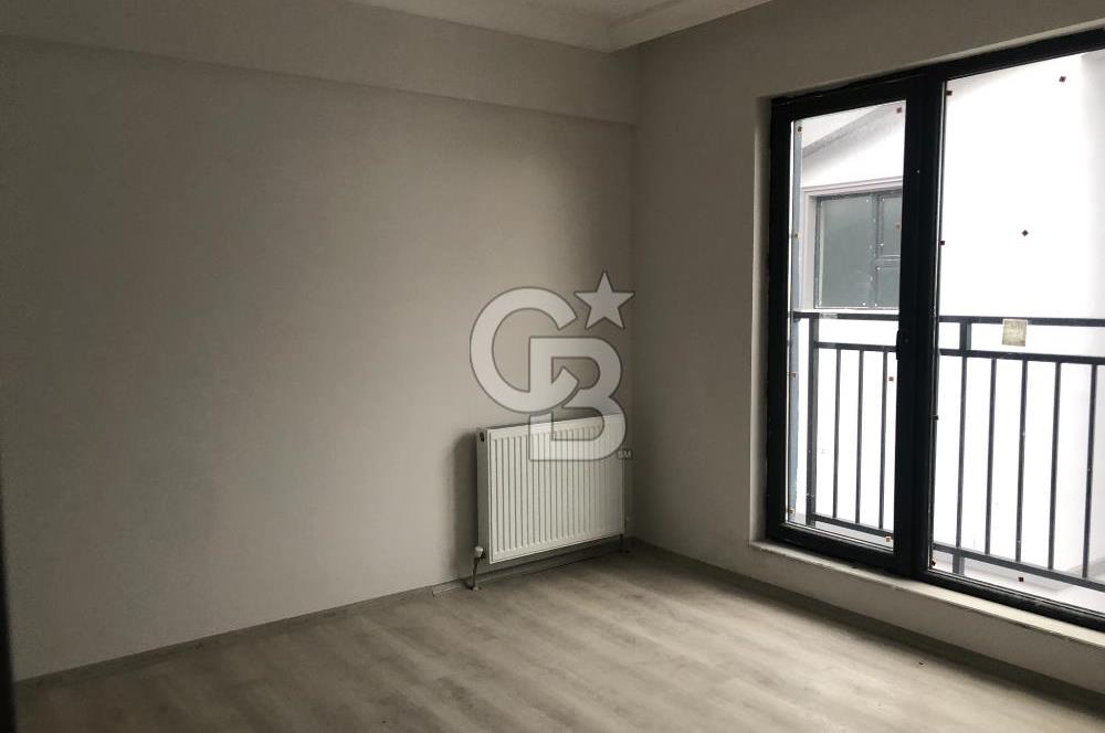İNCEK KÖY İÇİNDE BİTMİŞ LÜKS 4+1