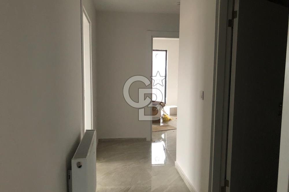 İNCEK KÖY İÇİNDE BİTMİŞ LÜKS 4+1
