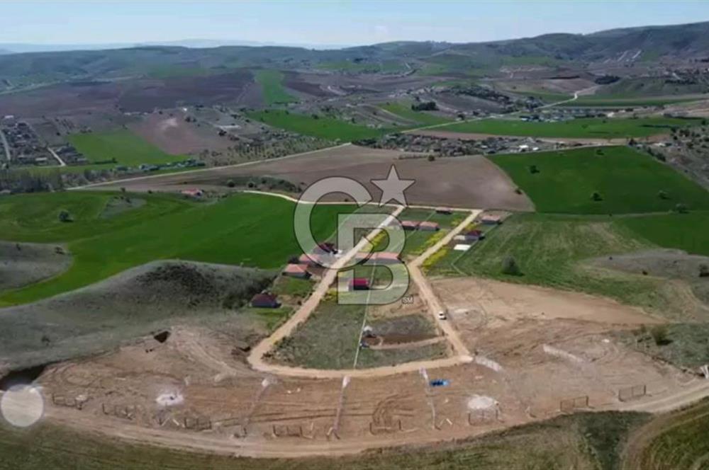 HUZUR VEREN KONUMDA GÜNEY CEPHE FULL MANZARALI 490 M2
