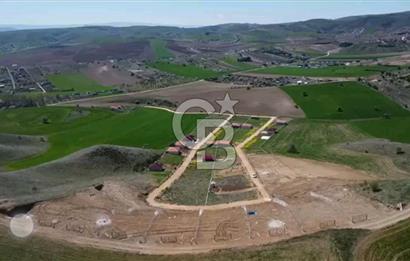 HUZUR VEREN KONUMDA GÜNEY CEPHE FULL MANZARALI 490 M2