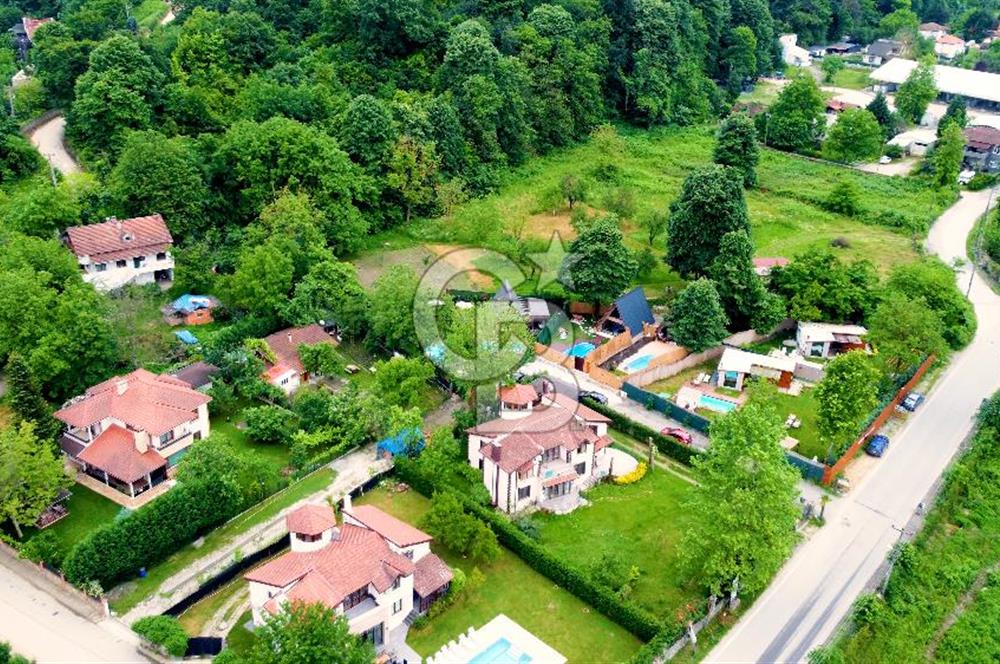 CB AKADEMİ Sapanca'de Satılık Müstakil Villa