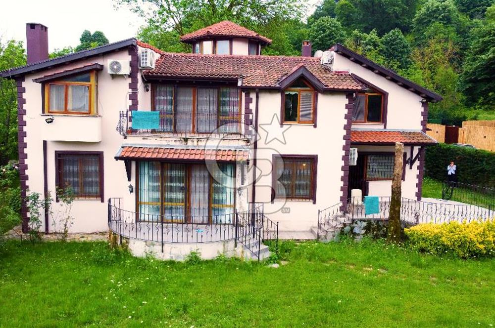 CB AKADEMİ Sapanca'de Satılık Müstakil Villa