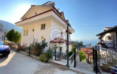 Fethiye deniz ve doğa manzaralı 2+2 satılık çatı dubleksi