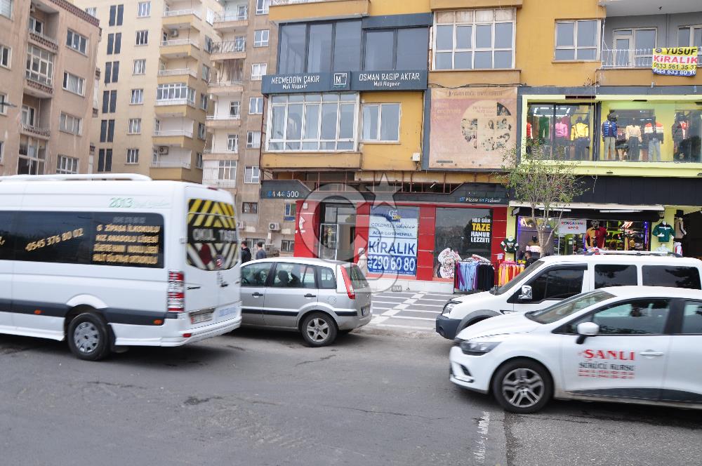 ATATÜRK BULVARINDA KURUMSALA KİRALIK DÜKKAN