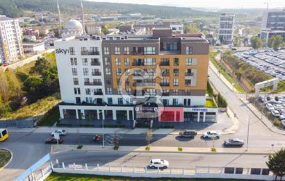 PRESTİJLİ BÖLGE'DE KURUMSAL KİRACILI 92 M2 SATILIK ÖN KULLANIMLI DÜKKAN 