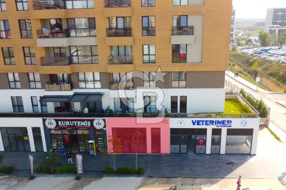 PRESTİJLİ BÖLGE'DE KURUMSAL KİRACILI 92 M2 SATILIK ÖN KULLANIMLI DÜKKAN 