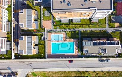 PRESTİJLİ BÖLGE'DE KURUMSAL KİRACILI 92 M2 SATILIK ÖN KULLANIMLI DÜKKAN 