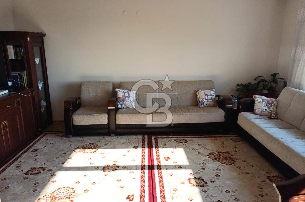 SERHAT MAHALLESİNDE SAKİNLER SİTESİNDE SATILIK 3+1 DAİRE