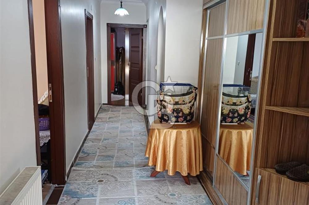 SERHAT MAHALLESİNDE SAKİNLER SİTESİNDE SATILIK 3+1 DAİRE
