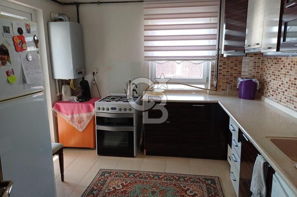 SERHAT MAHALLESİNDE SAKİNLER SİTESİNDE SATILIK 3+1 DAİRE