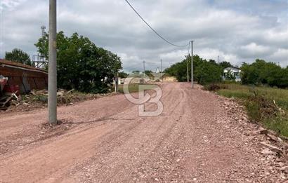 İZMİT GÖKÇEVİRAN YOL KENARI DOĞALGAZ ELEKTRİK OLAN SATILIK TARLA