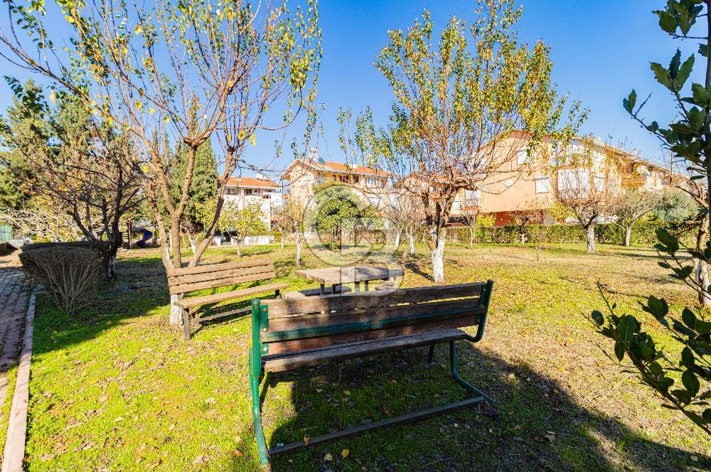 DÖŞEMEALTI MERKEZİ LOKASYONDA BAHÇELİ TRİPLEKS 4+1