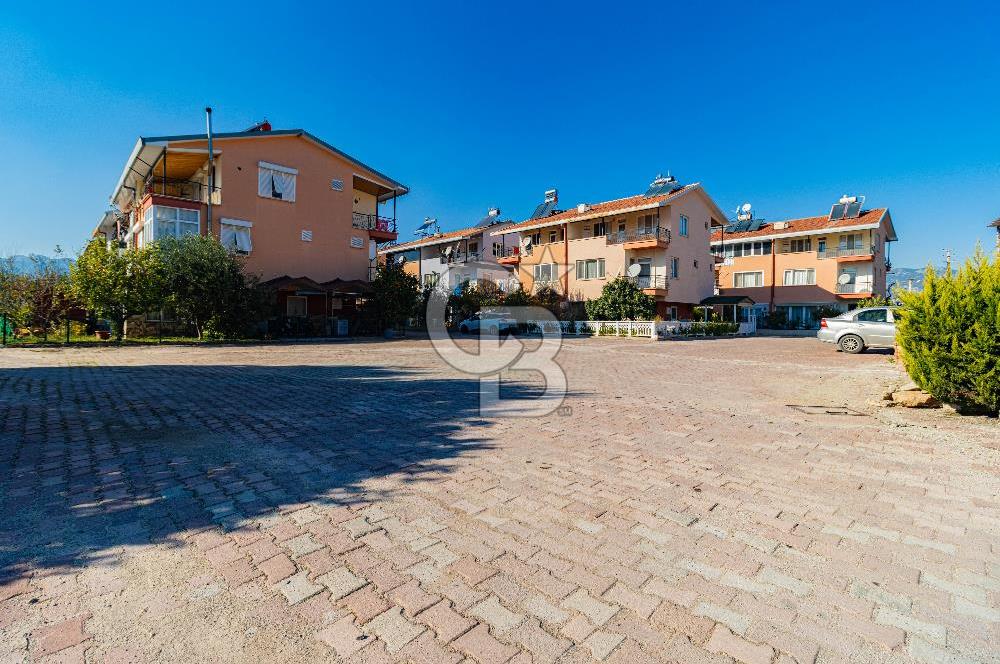 DÖŞEMEALTI MERKEZİ LOKASYONDA BAHÇELİ TRİPLEKS 4+1