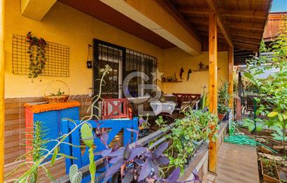 DÖŞEMEALTI MERKEZİ LOKASYONDA BAHÇELİ TRİPLEKS 4+1