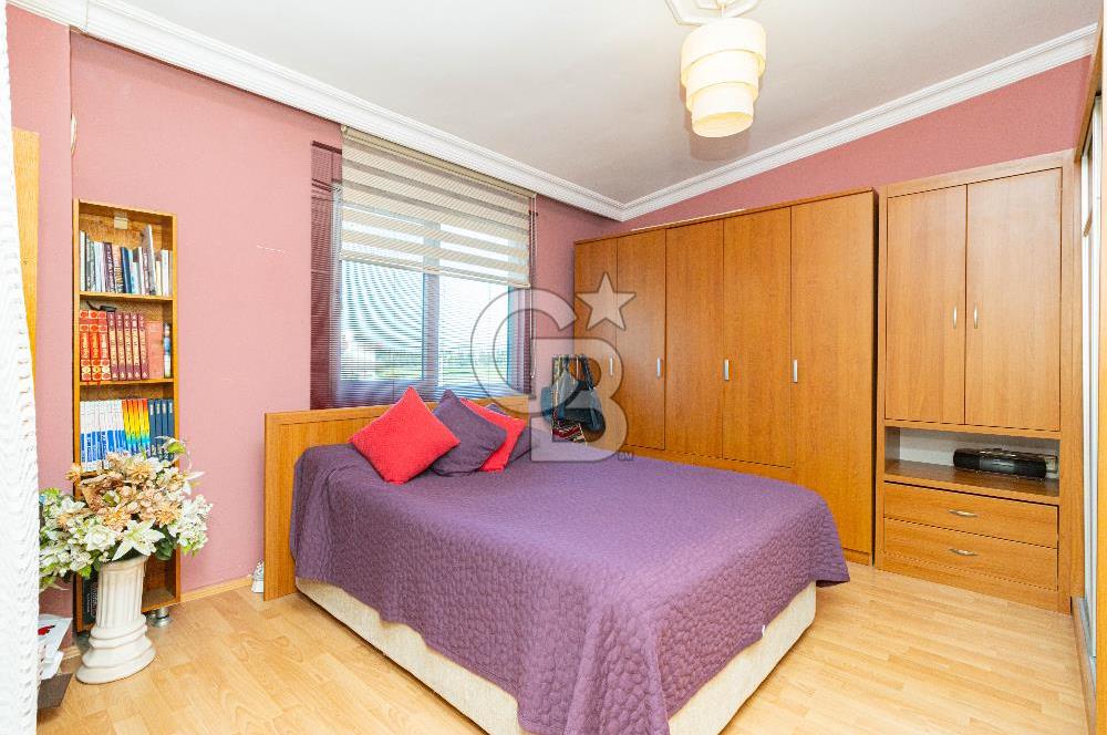 DÖŞEMEALTI MERKEZİ LOKASYONDA BAHÇELİ TRİPLEKS 4+1