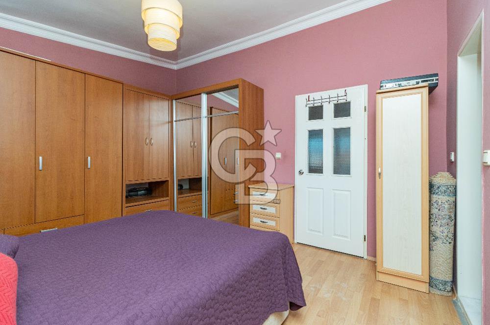 DÖŞEMEALTI MERKEZİ LOKASYONDA BAHÇELİ TRİPLEKS 4+1