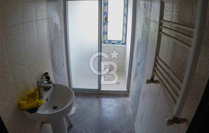 heybeliada'da deniz manzaralı kombili iskânlı 3+1 daire