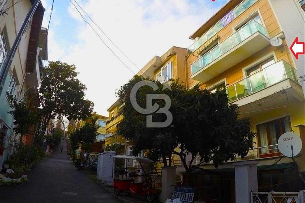 heybeliada'da deniz manzaralı kombili iskânlı 3+1 daire