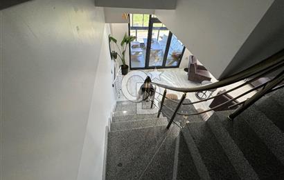 KARAMÜRSEL'DE EŞSİZ MANZARALI SATILIK 2+1 DUBLEKS DAİRE